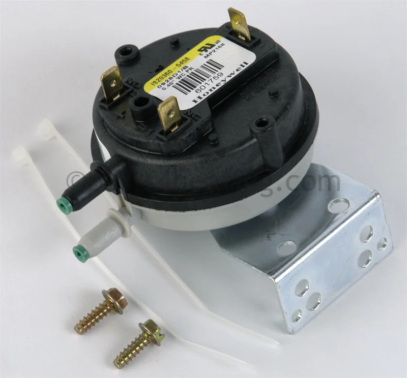 Raypak007158FAir Vent Pressure Switch