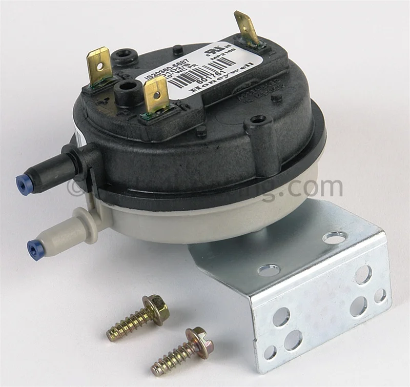 Raypak008171FAir Pressure Differential Switch (Blower)