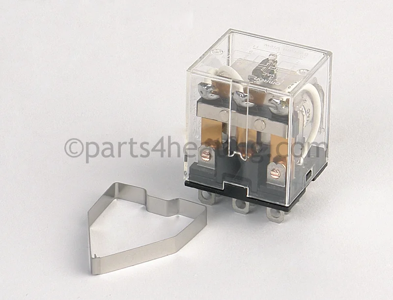 Raypak010027F3PDT Relay 24 VAC (K2)