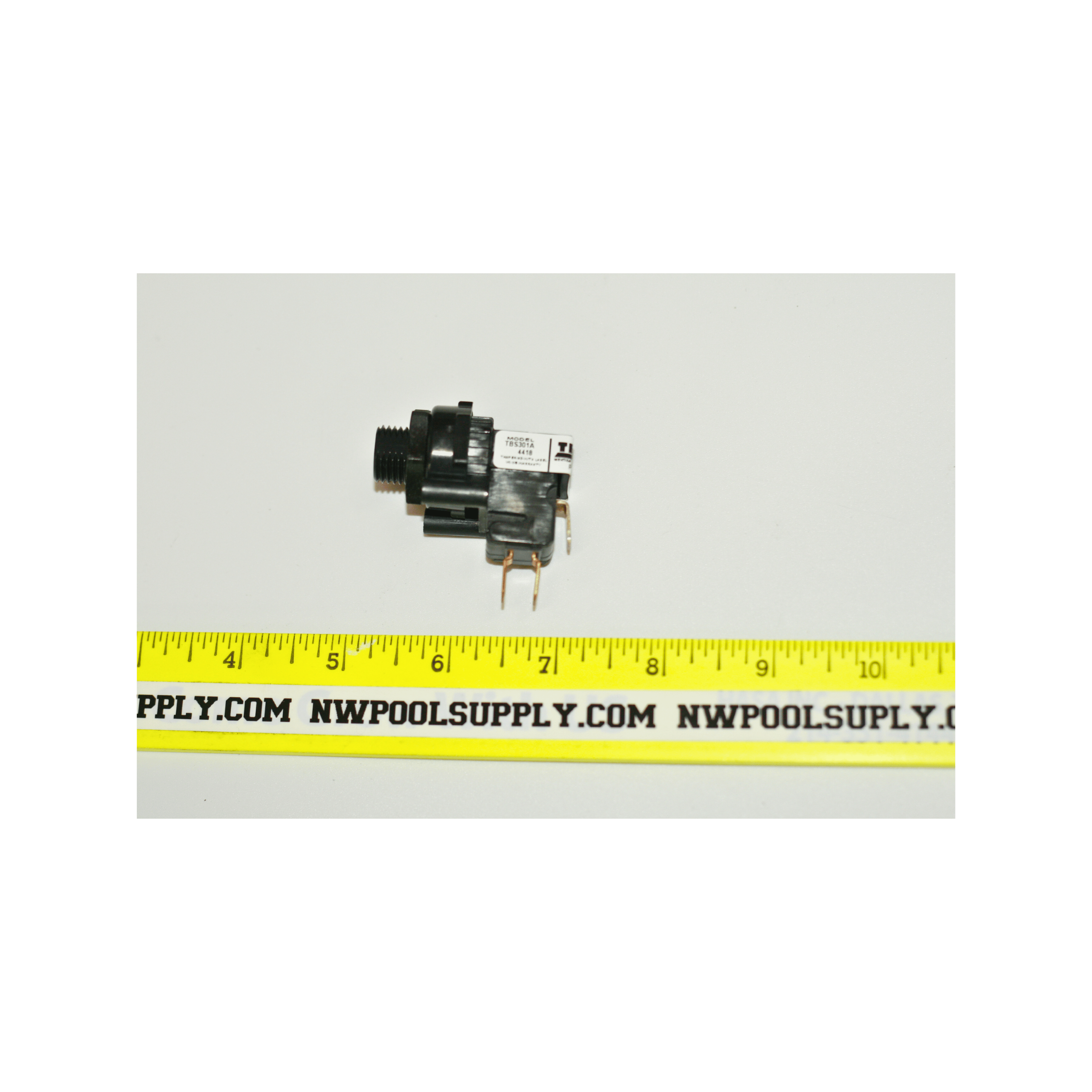 Tecmark Latching Air Switch 25 Amp SPDT | TBS301A